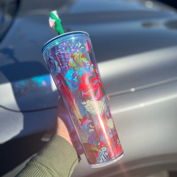 Starbucks New Christmas Tumbler Venti - Picture 4 of 5